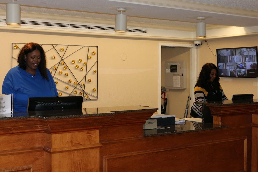 Hotel Americas Value
